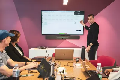 Jak skutecznie wdrożyć szkolenie z cyberbezpieczeństwa w firmie?