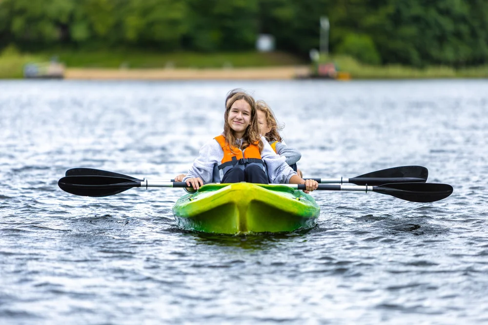 obóz dla dziecka: kajaki